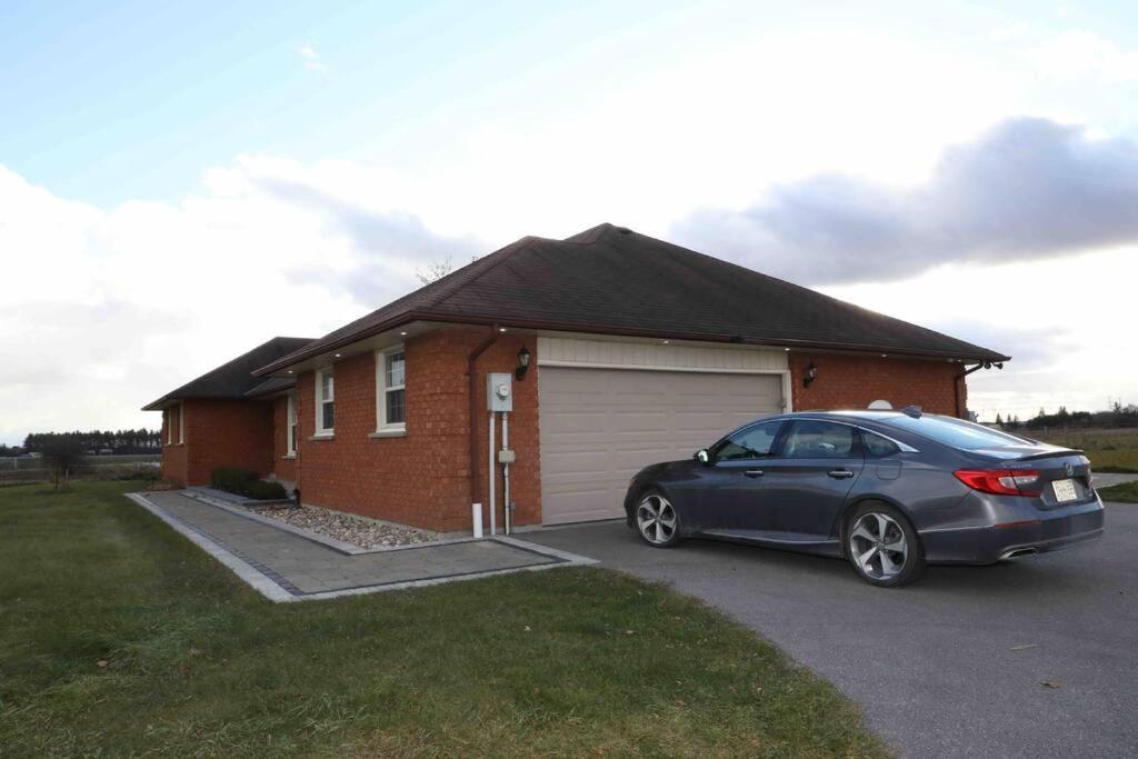 Bowmanville Event Place מראה חיצוני תמונה