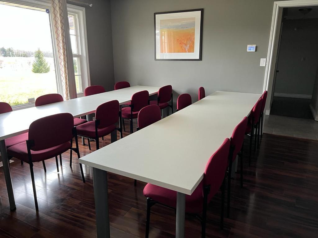 Bowmanville Event Place מראה חיצוני תמונה